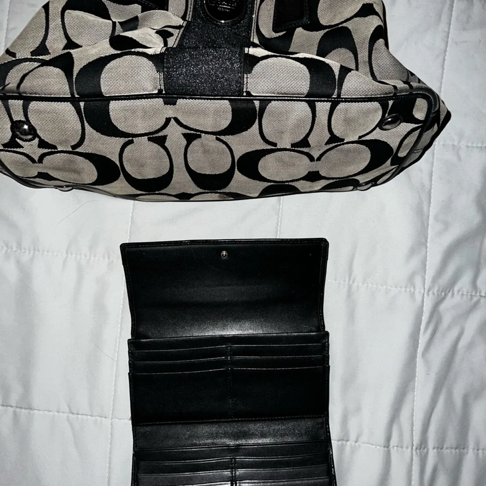 Coach vintage bag with wallet - Picture 5 of 8